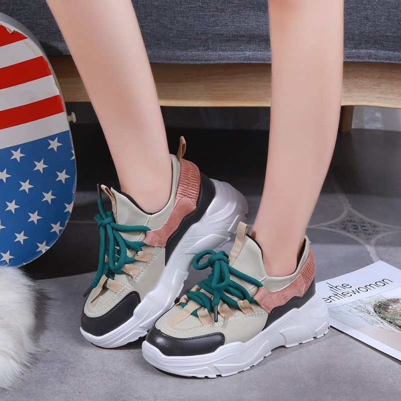 trendy platform sneakers